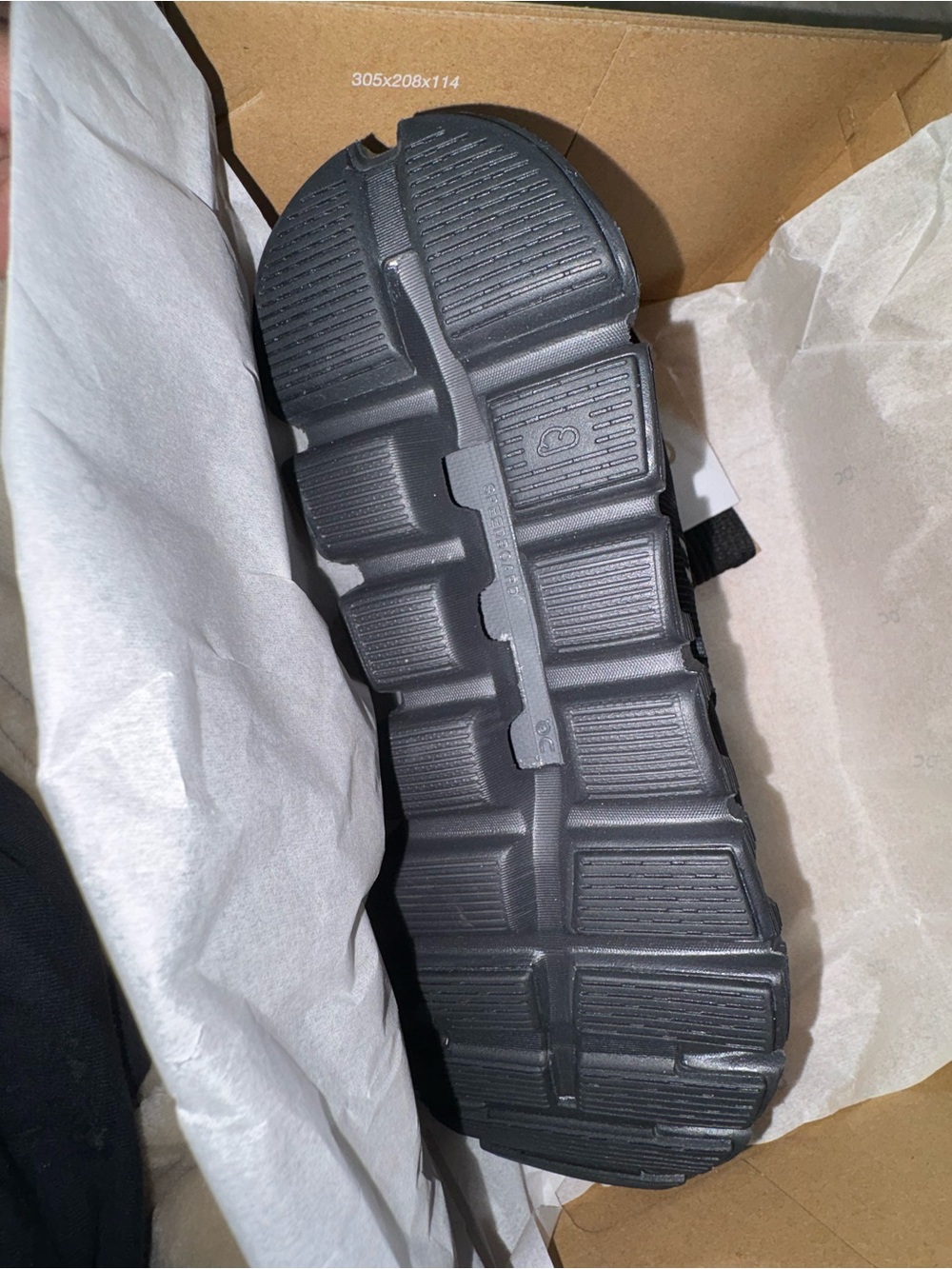 On Cloud 6 Waterproof Sneaker - Black - Picture 3 of 7